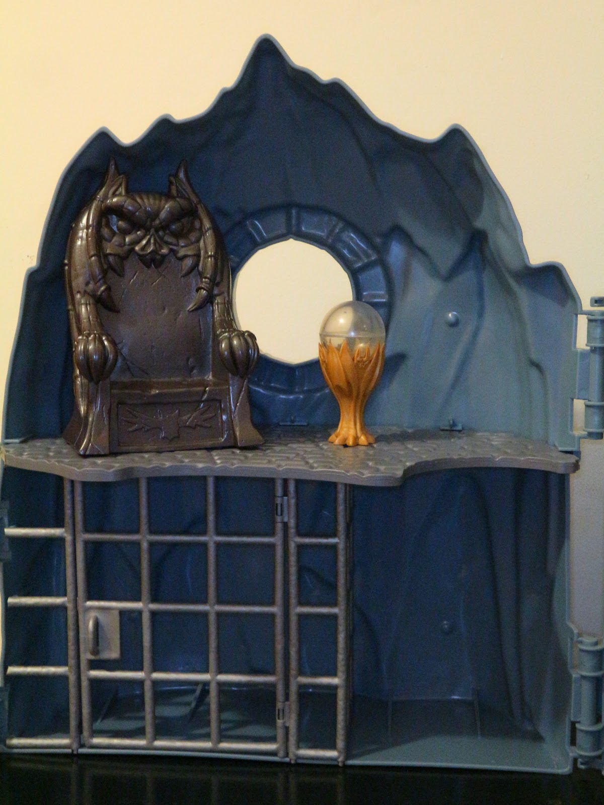 dc primal age the batcave