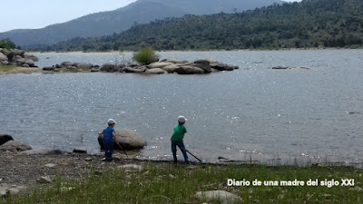 Miércoles Mudo: En la orilla del río