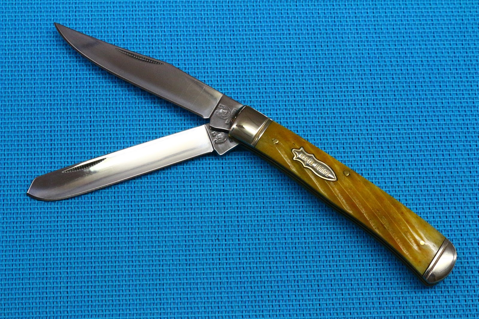 ARMAS BLANCAS 66: - ROUGH RIDER TRAPPER RR1046