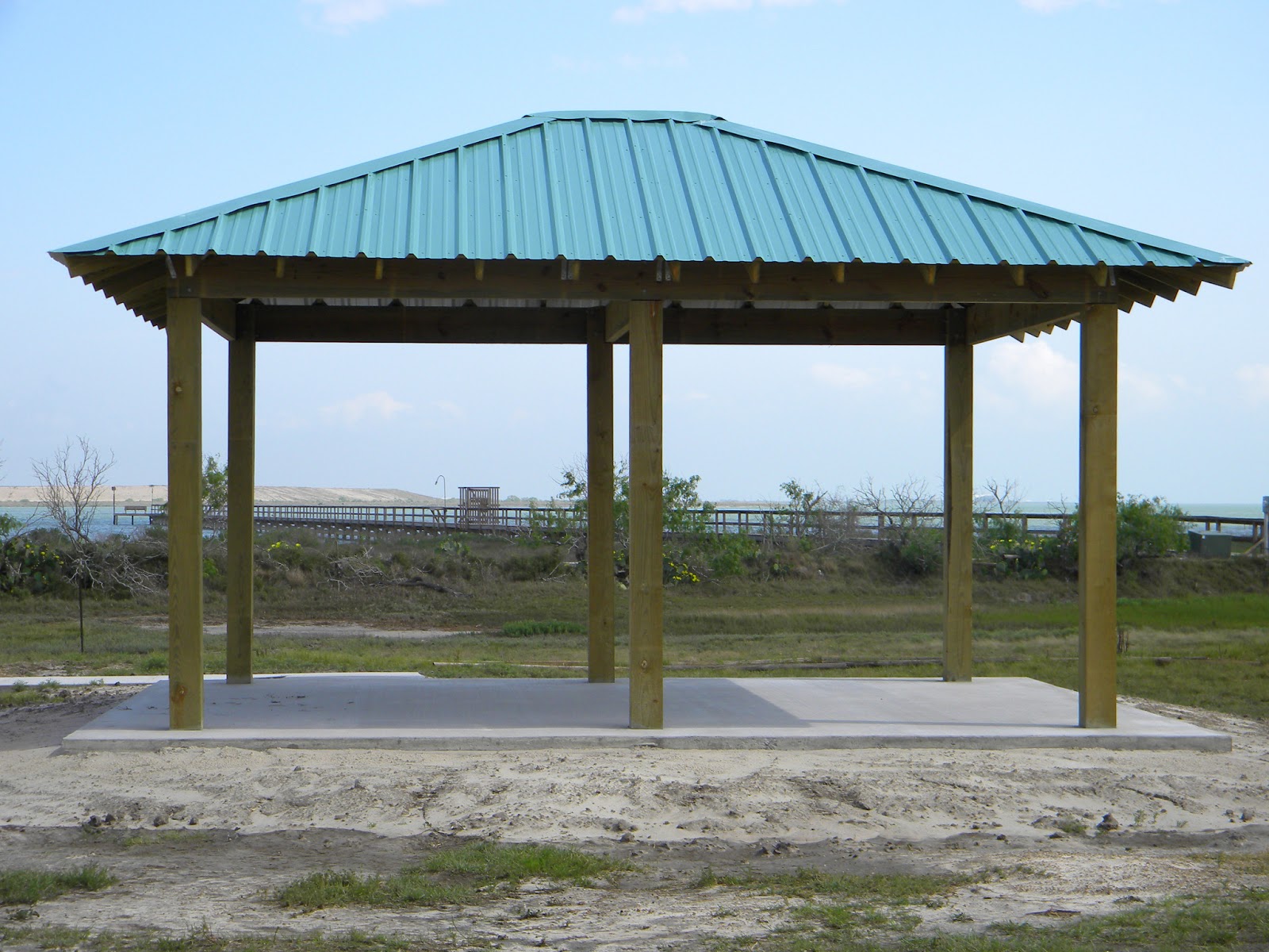Sunset Bay Community New Covered Picnic Shelter Completed in Common Area