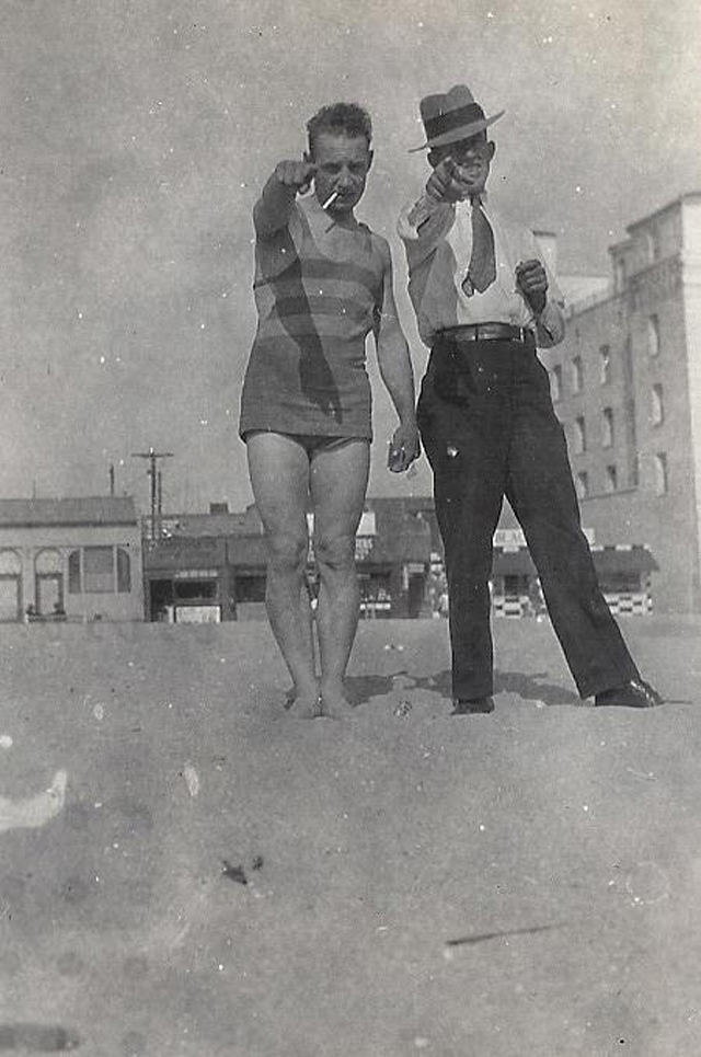 AbakusPlace California Beach Time in the 1930s