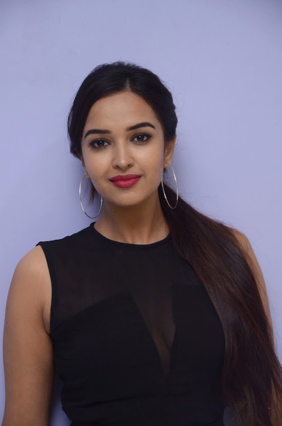 Pujita Ponnada at Brand Babu Teaser Launch