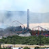 Six Flags Magic Mountain évacué suite à un incendie spectaculaire