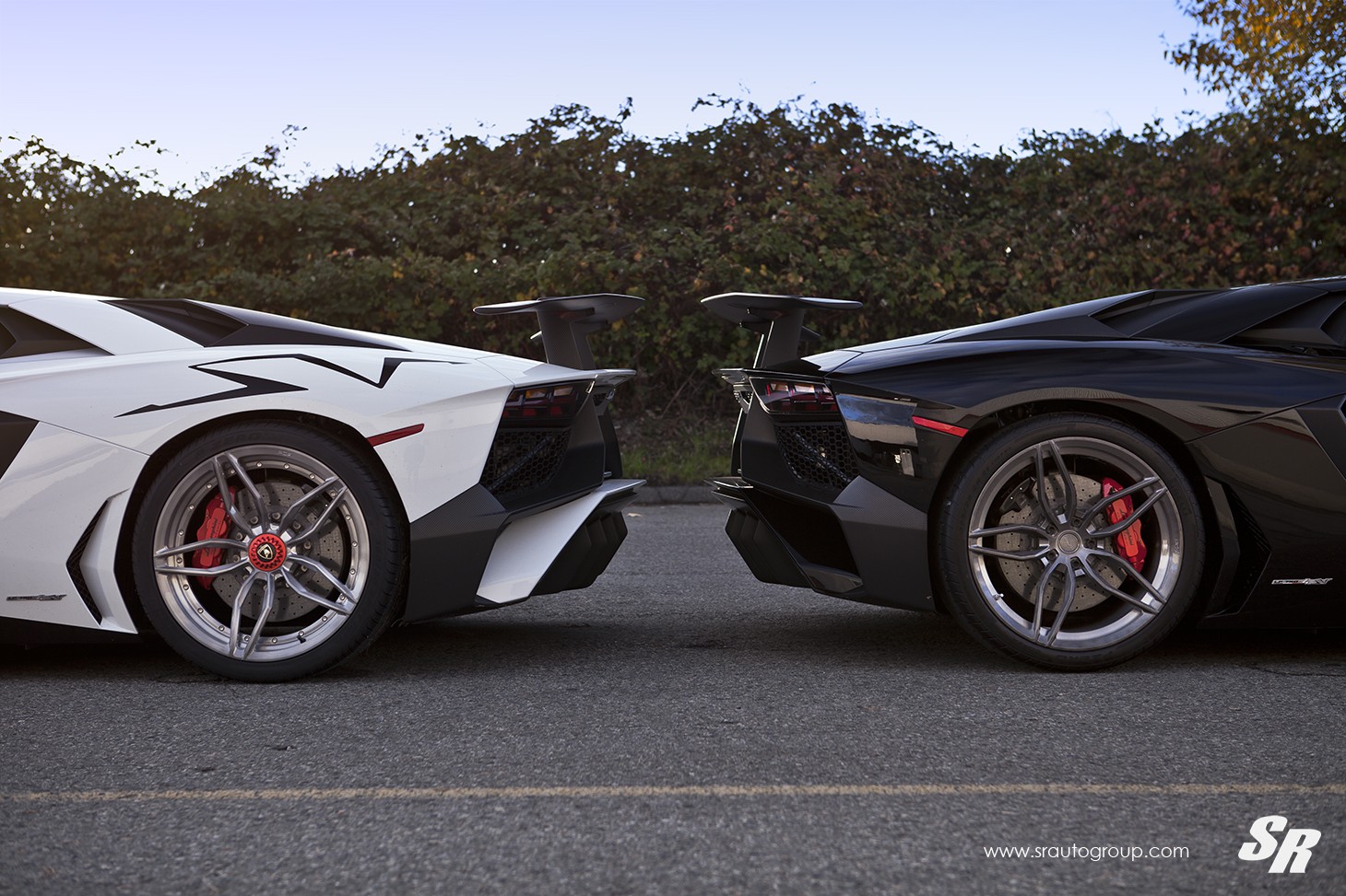 Two Aventador SVs Show Off Their Custom Wheels