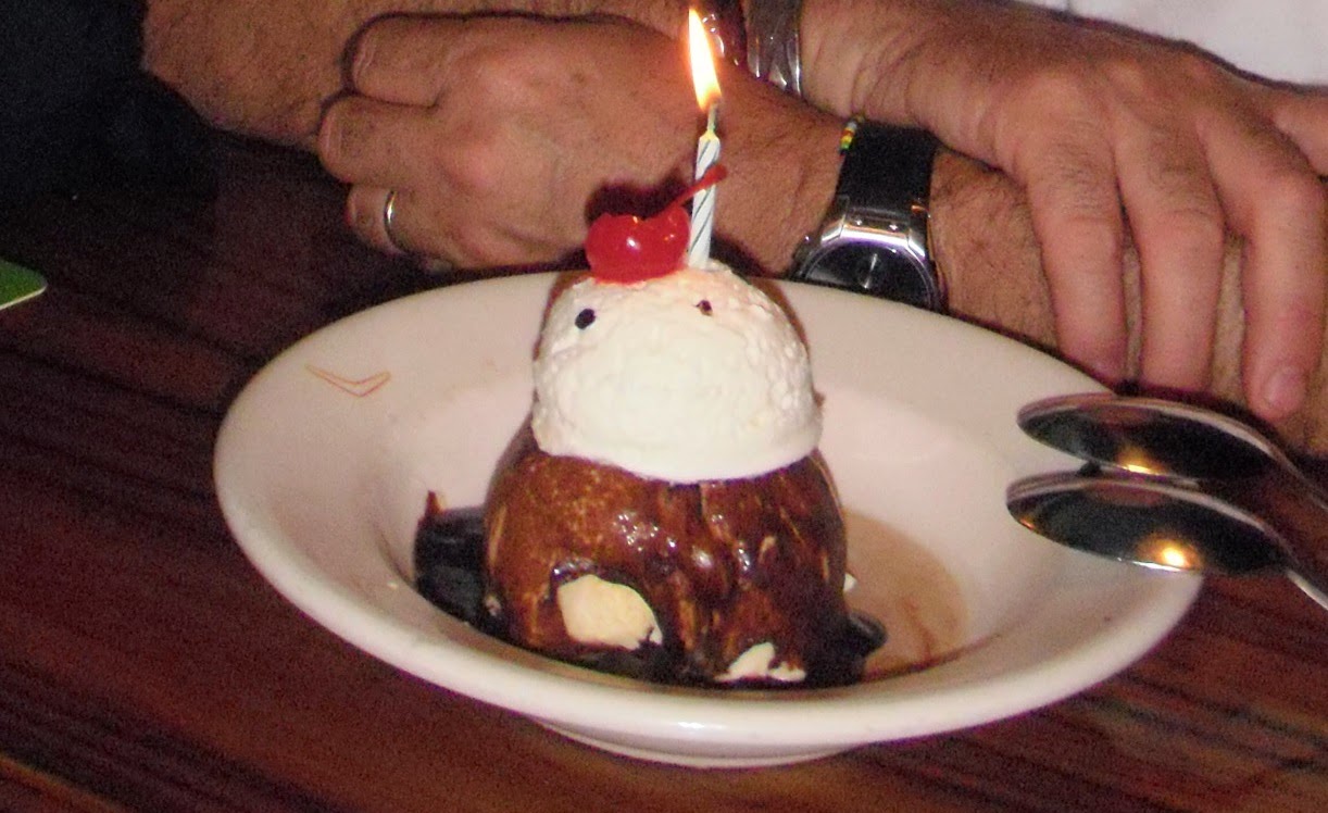 Miquelli's Amerikablog Restaurant Outback Steakhouse Coke Bottle