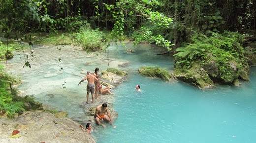 Blue Hole en Ocho Ríos, Jamaica