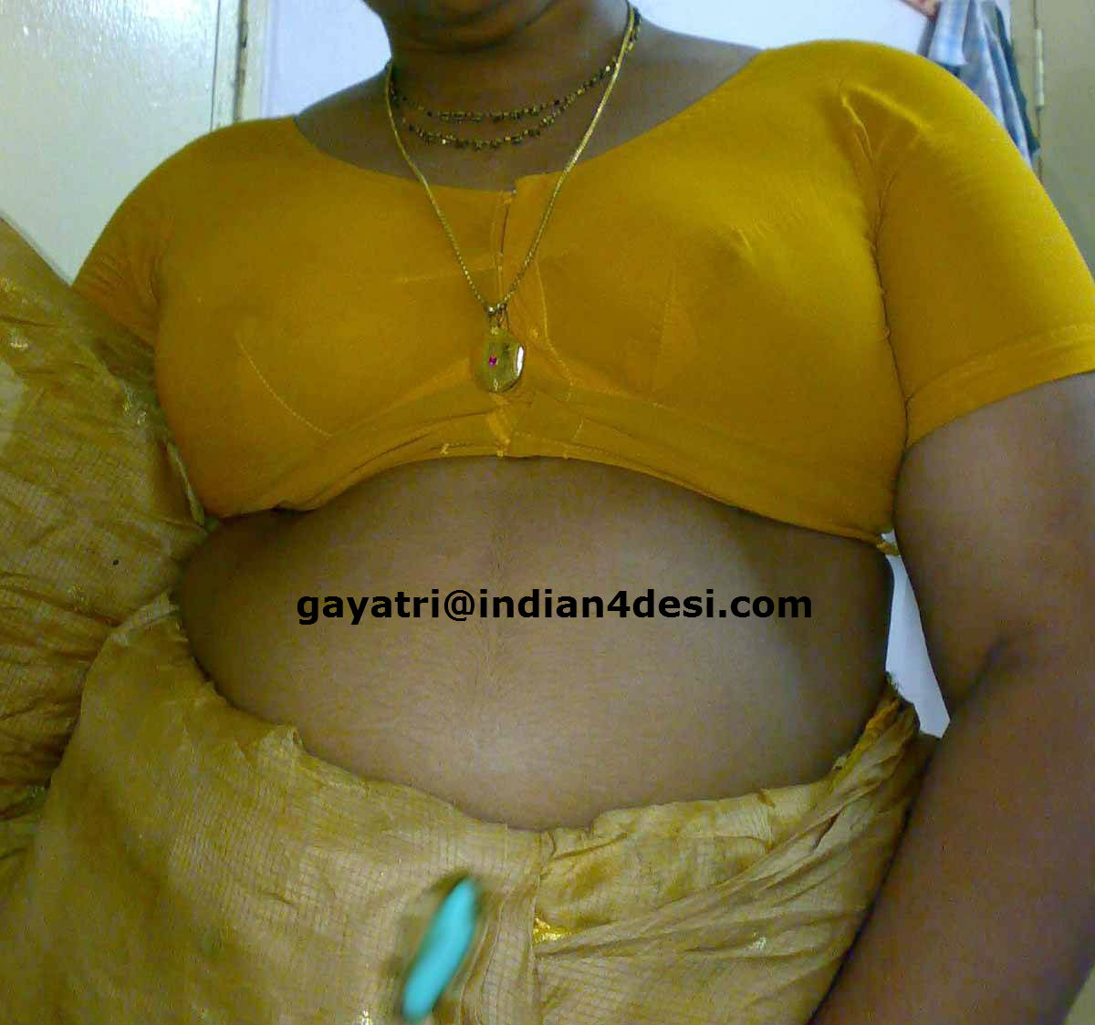 unseen new latest whatsapp aunty bhabhi Andhra Telugu Aunty Contact Numbers photo
