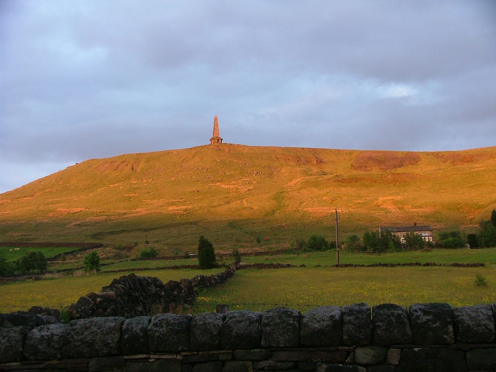 Pike's Pics Jubilee Beacon at Stoodley Pike