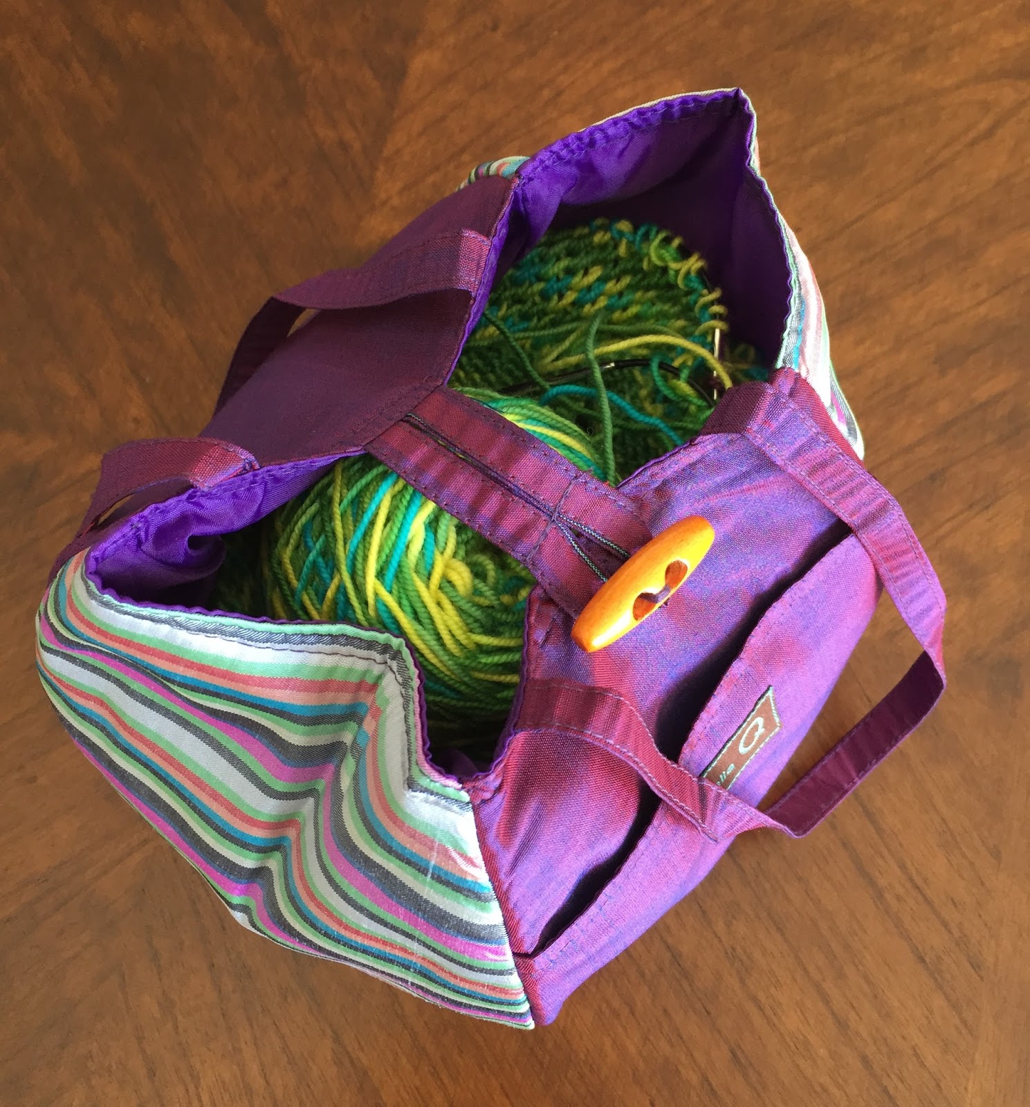 Illuminate Crochet Review Rosemary Bag by della Q
