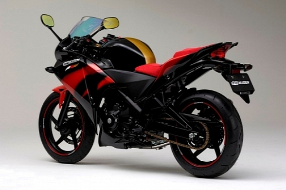 SPESIFIKASI DAN MODIFIKASI MOTOR SPESIFIKASI DAN MODIFIKASI MOTOR
