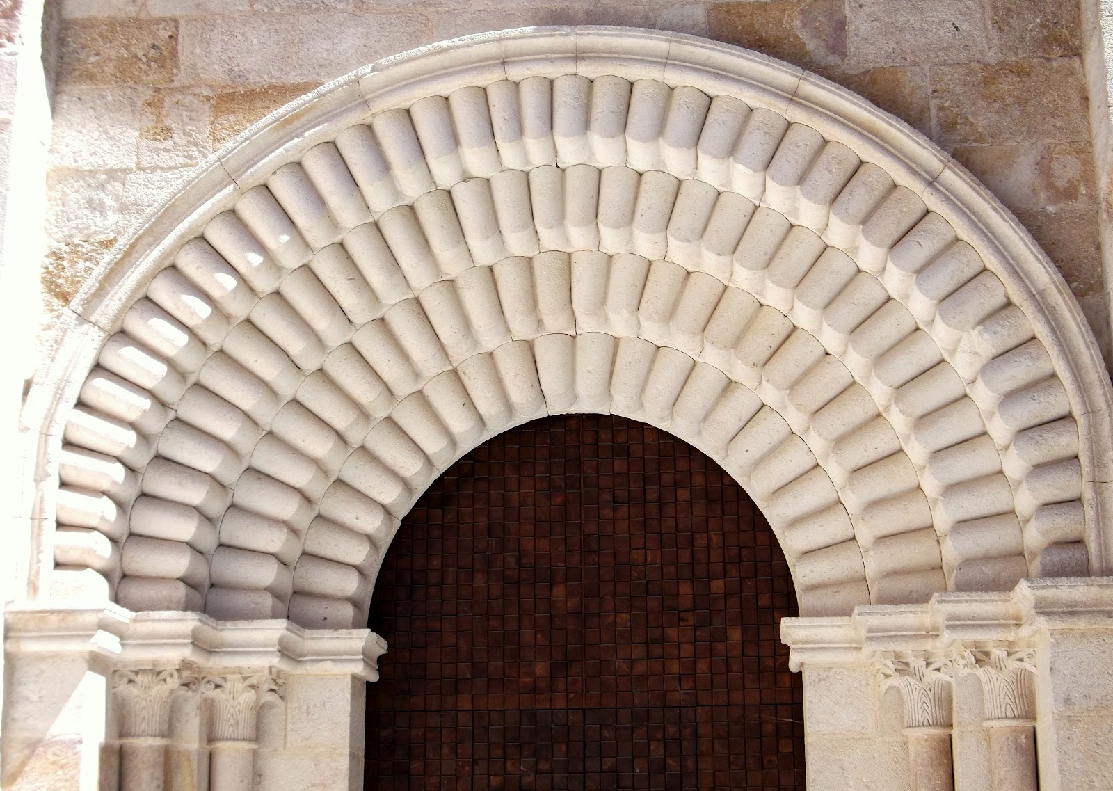 enzamorate IGLESIA DE SANTIAGO DEL BURGO. Zamora