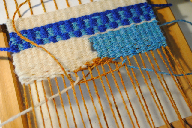 The Little Dog Blog: Table Loom Weaving 101