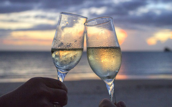 Sugar And The Absinthe Ritual Absinth Grune Fee Trinken