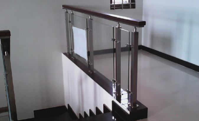 Harga Jual Railing Tangga Kaca Tempered Terbaru Bengkel Las