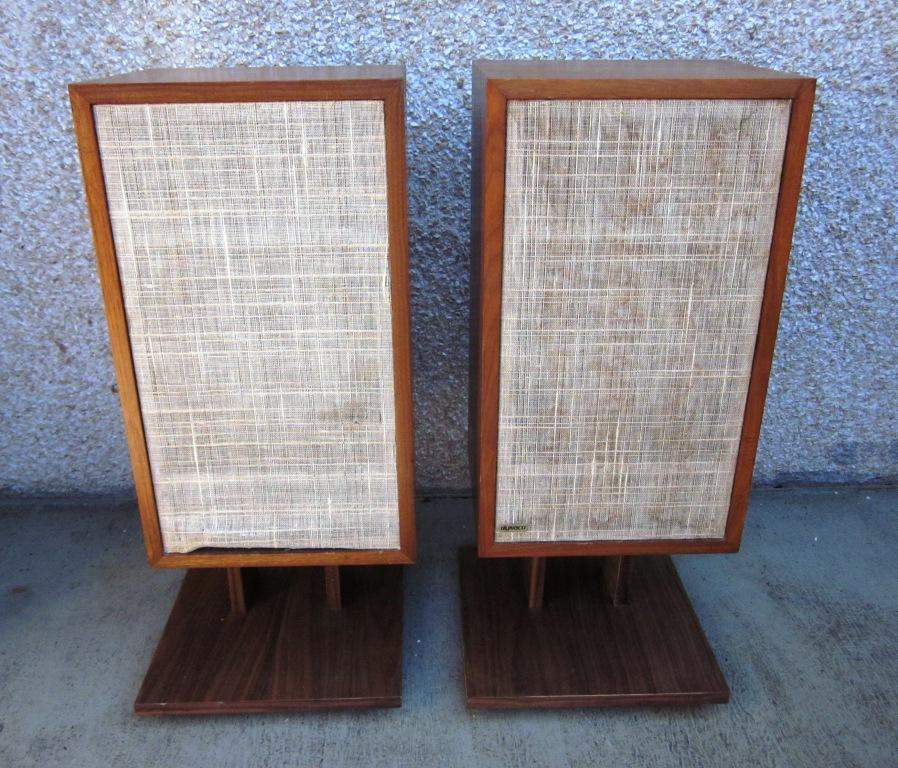Speakerholic: Dynaco A25 Speakers