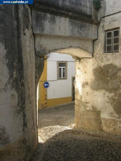 Rua Mouzinho da Silveira de Castelo de Vide, Portugal (street)