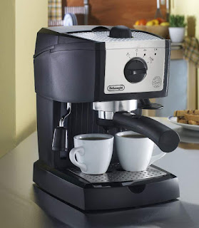 pengertian kopi espresso cara membuat espresso cara mengolah biji kopi menjadi espresso faktor faktor yang mempengaruhi dalam pembuatan kopi espresso cara membuat kopi espresso yang enak dan disukai banyak orang mesin pembuat espresso yang ebih modern dari mesin manual