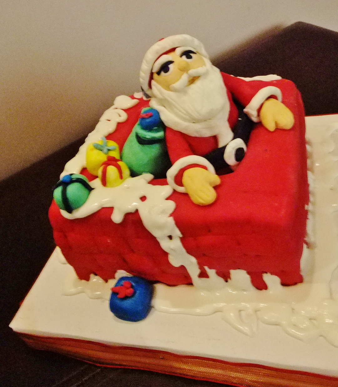 İpek Butik Pasta ,Çikolata ve Kurabiye noel baba pastası