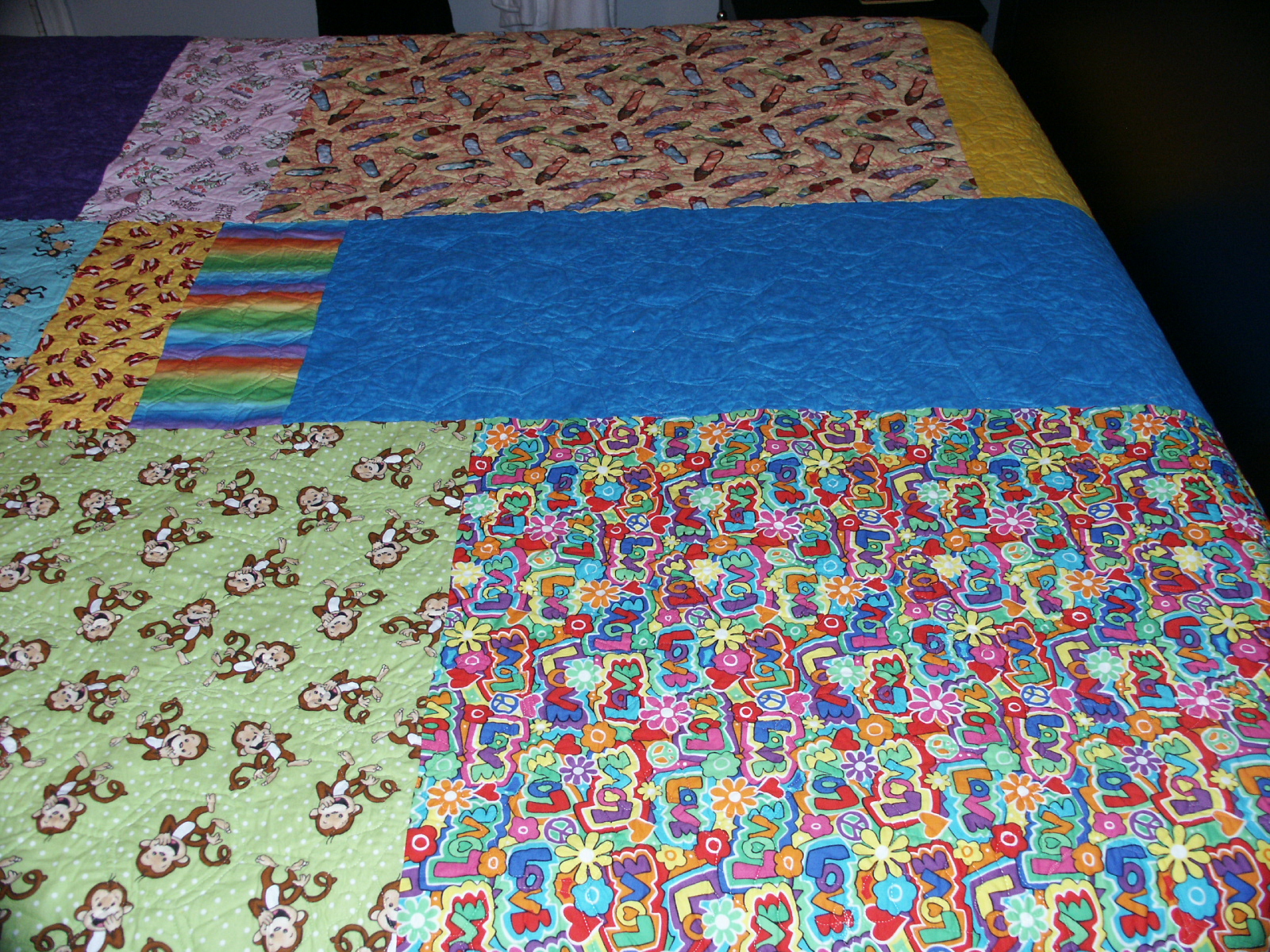 The Amateur Quilter: The Hexy Quilt is Finished!!!