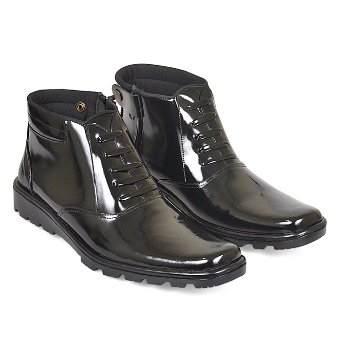 Boot form. Boot form