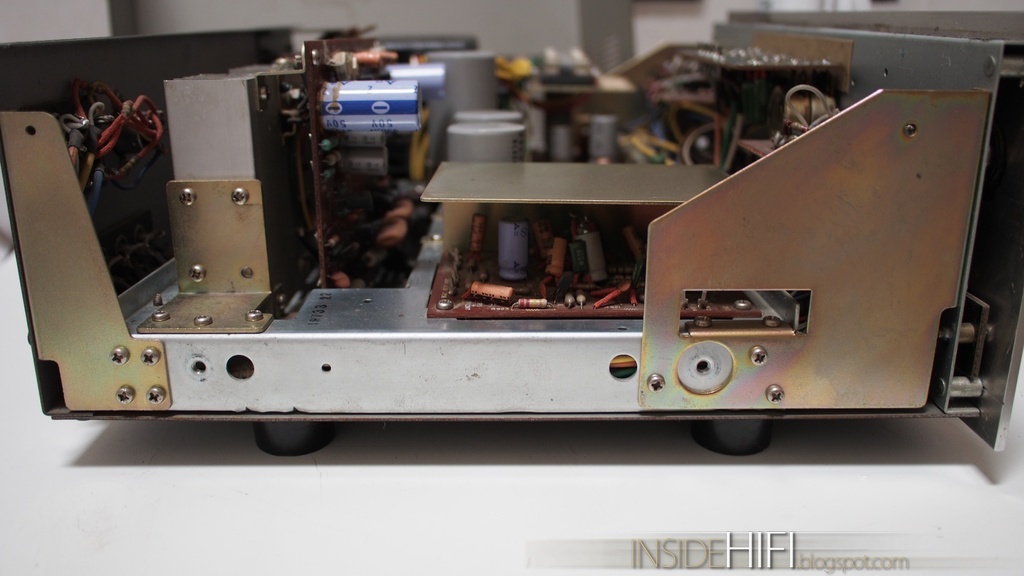 Inside Hi-Fi: Marantz 1030