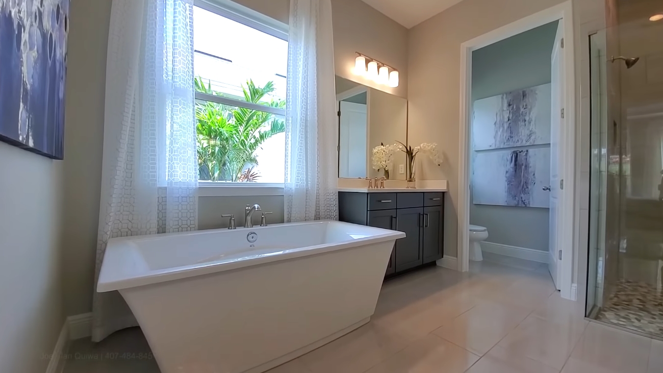 29 Photos vs. Winter Garden Model Tour | Tidewater Model w Bonus Room | Orlando Home Finders vs. Interior Design Tour