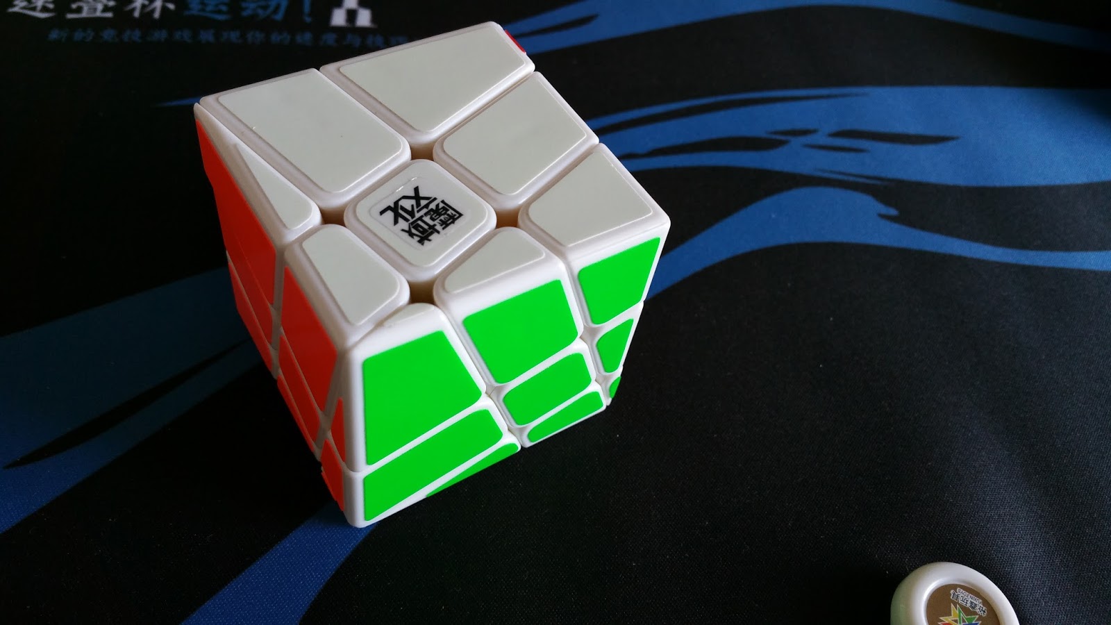 Et S Il Restait Quelque Chose A Dire Le Rubik S Cube Et Ses