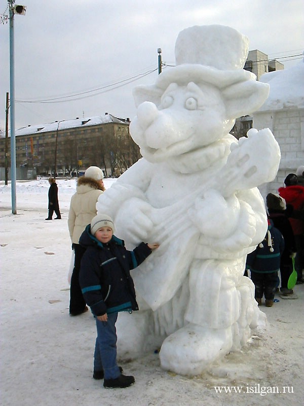 Ледовый городок. Город Миасс. Челябинская область