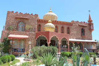 MEXICAN IN KUWAIT: ALADDIN HOUSE