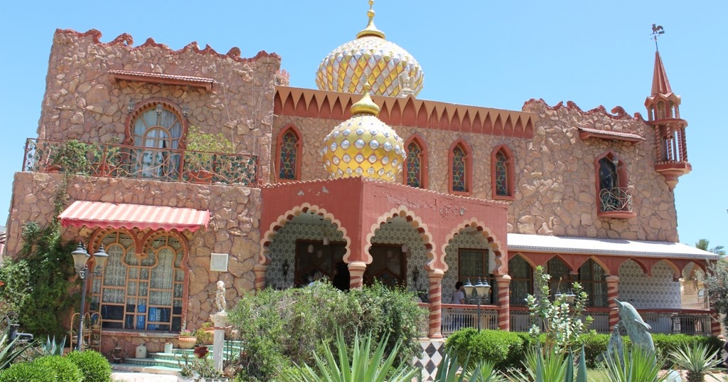 mexican-in-kuwait-aladdin-house