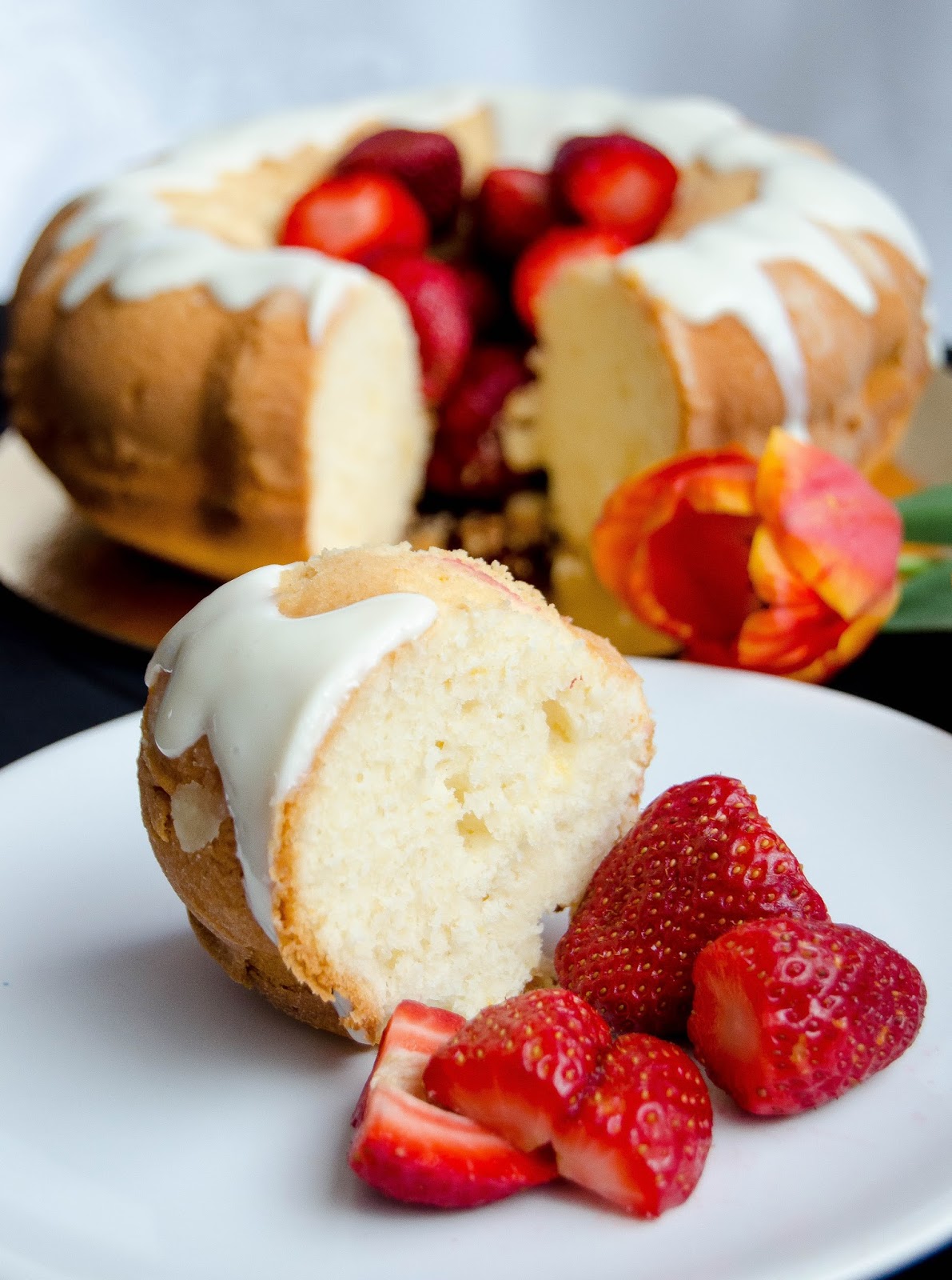 {Lemon Bundt Cake} - Chec cu lamaie
