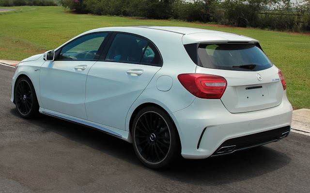 Mercedes A 45 AMG