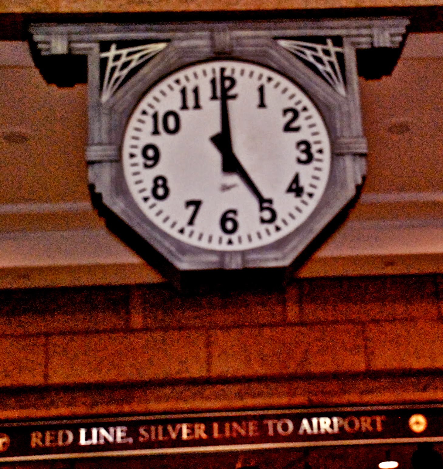 Boylston Chess Club Weblog: GRANDMASTER LARRY CHRISTIANSEN PERFORMS