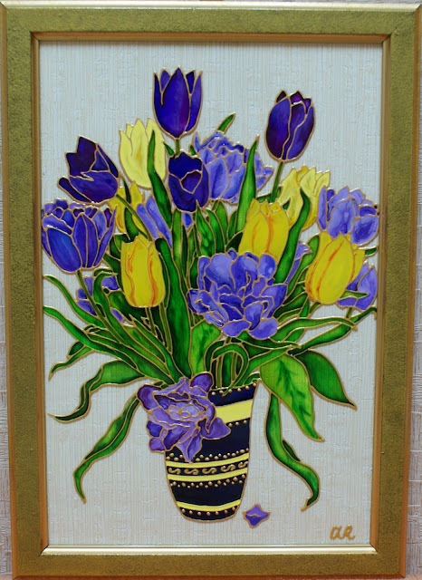 Витражная роспись по стеклу: Тюльпаны