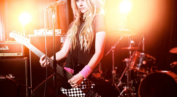 Onde acontecem shows Abril Lavigne no Brasil em 2014