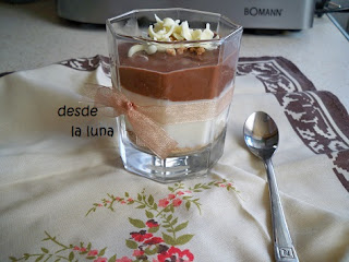 Vasitos De Yogurt Griego A Los Dos Chocolates
