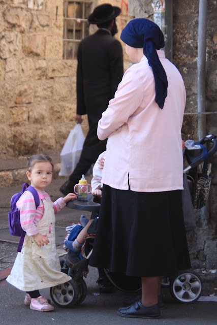 Visitar o bairro MEI SHEARIN - Um bairro judeu ortodoxo em Jerusalém | Israel