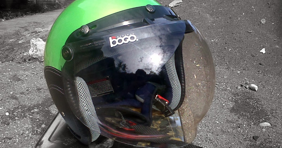 Helm Bogo Hijau Shinny Helm Vespa