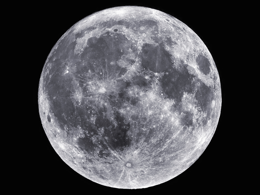 owwwoooOOOOOOOOOOOooooo Silver full moon in a cloudless pitch-black sky