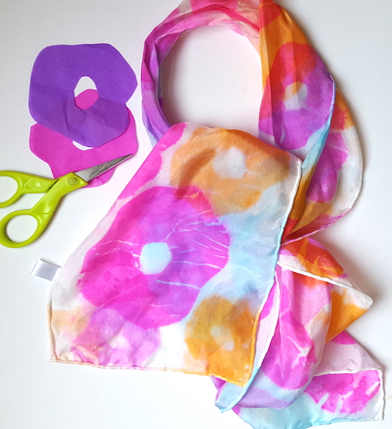 Art with Kids Dye a Silk Scarf