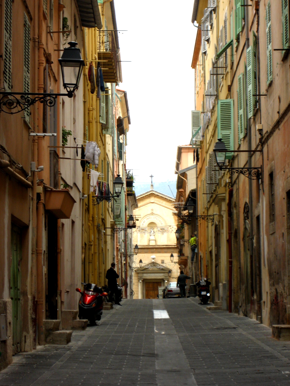 travelousness Menton, France