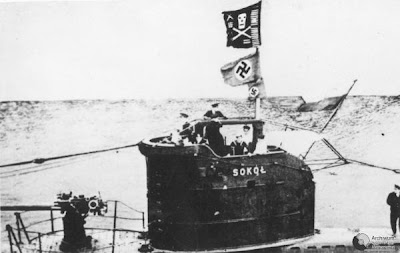 WW2 Battle of Atlantic - Polish Submarine Sokol with flags