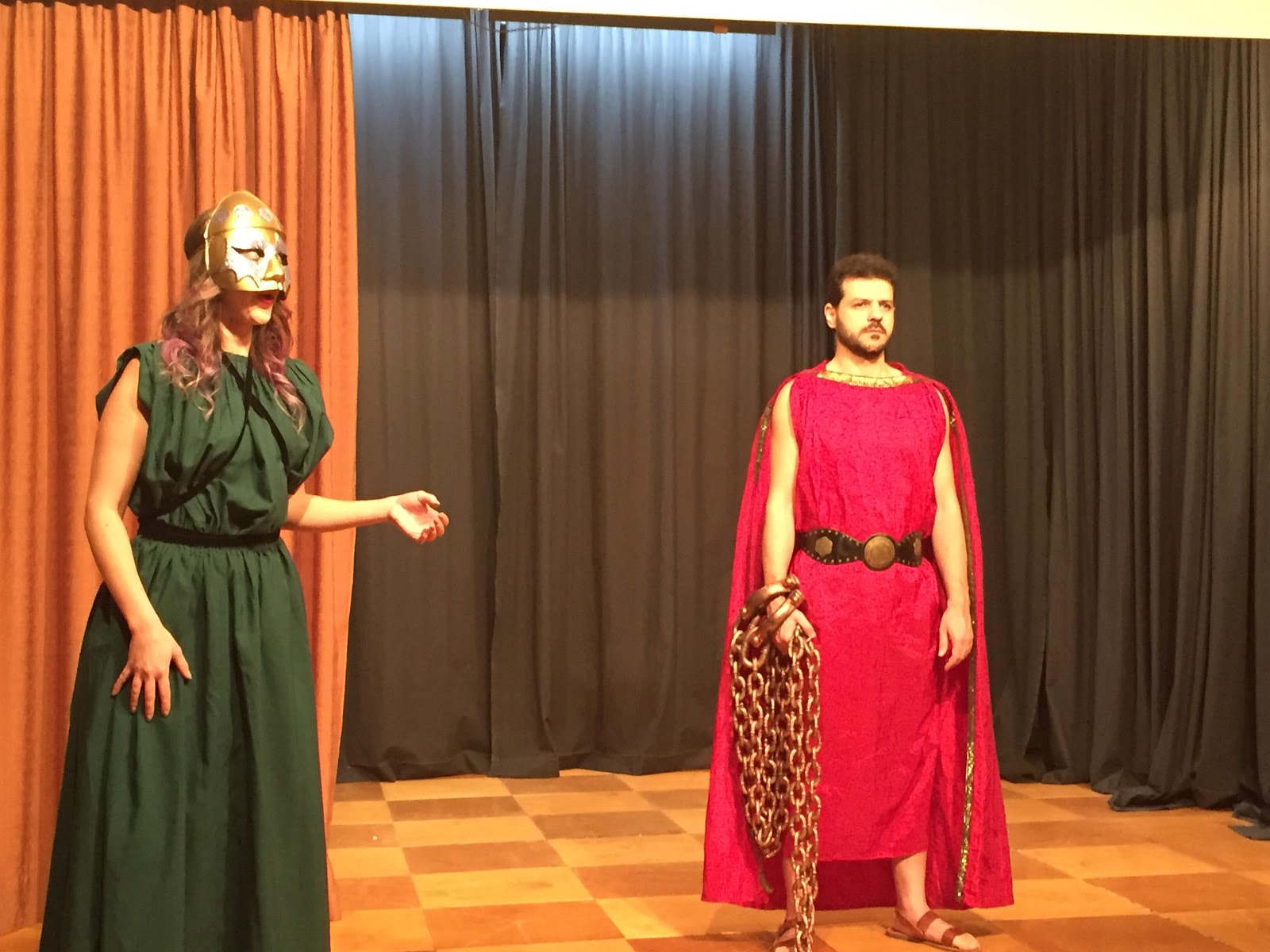 KAROUSOS ART CRITICS: The opera