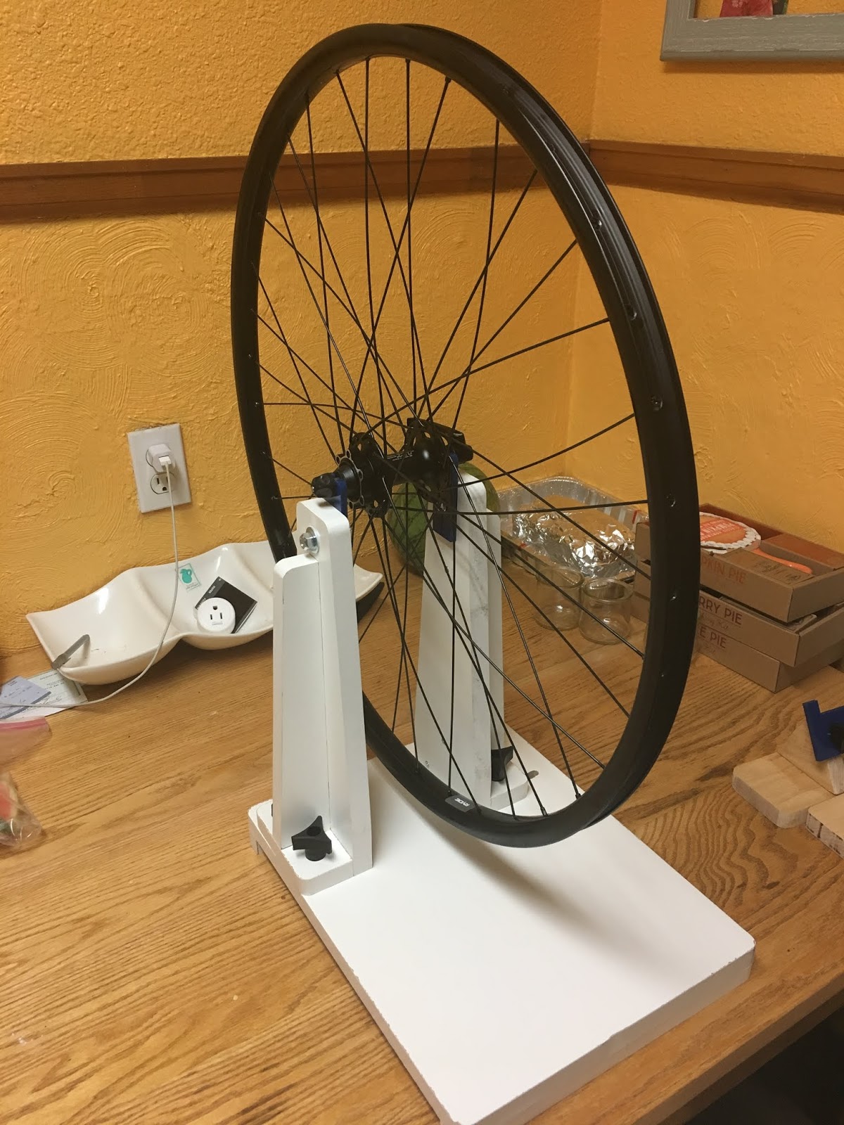 radial truing bike wheel