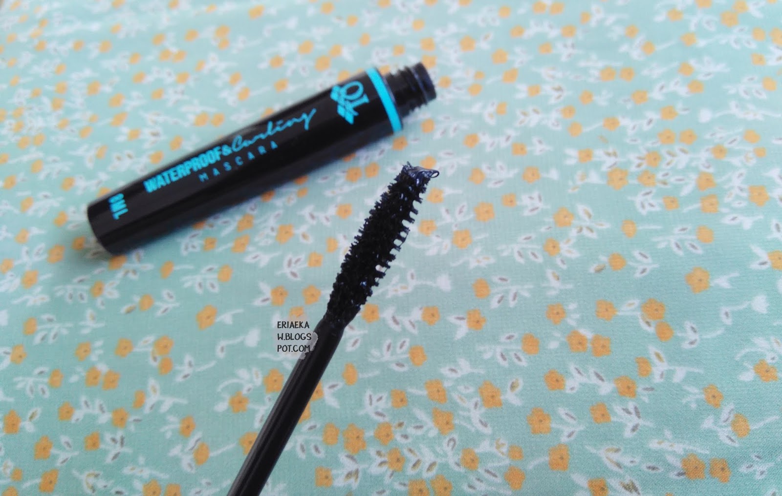 REVIEW QL Cosmetics Waterproof & Curling Mascara Vier