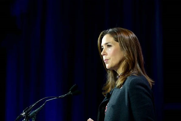 Crown Princess Mary Hugo Boss Kestani Midi length dress and Princess Mary wears Valentino Rockstud patent leather pumps