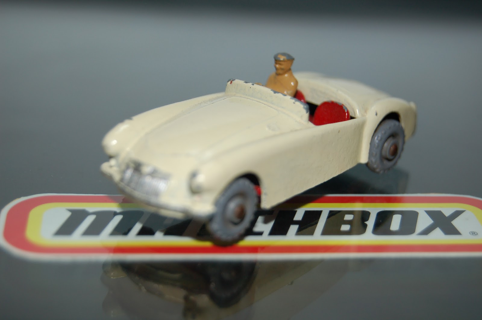 MI Coleccion MATCHBOX LESNEY By David Like Facebook David Photography