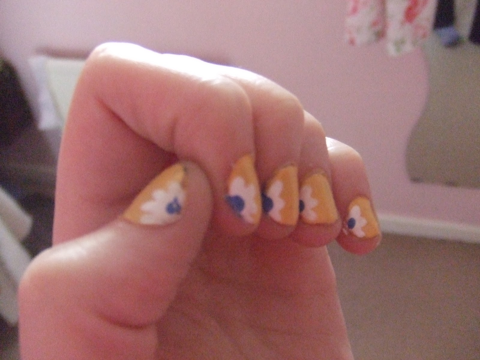 Smile Like You Mean It Yellow nails....