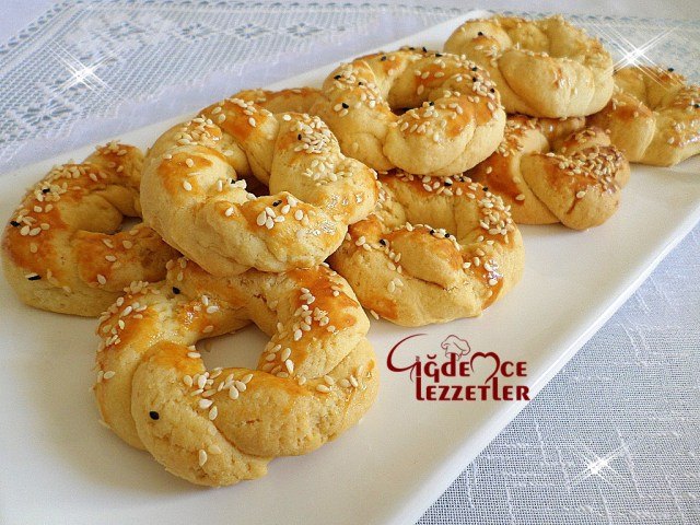 Sirkeli Tuzlu Kurabiye Pratik Tarifler