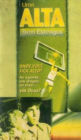 Um homem pulando para fazer uma cesta no basquete (Filme Evangélico Uma Alta Sem Estragos 1981, titulo original: High Point)